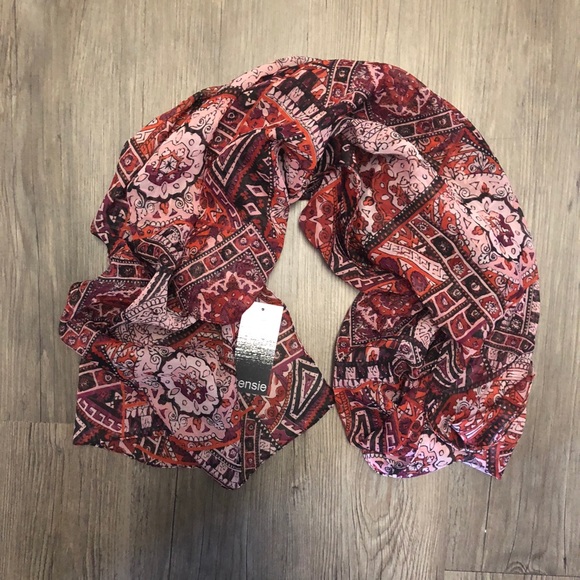 Kensie Scarf Warm Pattern - Picture 4 of 4